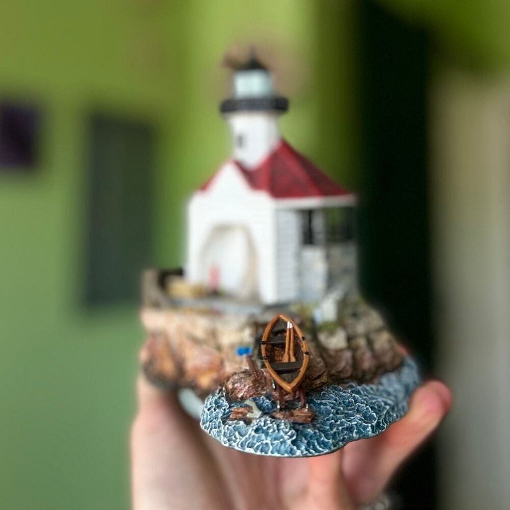 Vintage Textured + Detailed Lighthouse on Coast Home Decor Accent - Picture 4 of 12